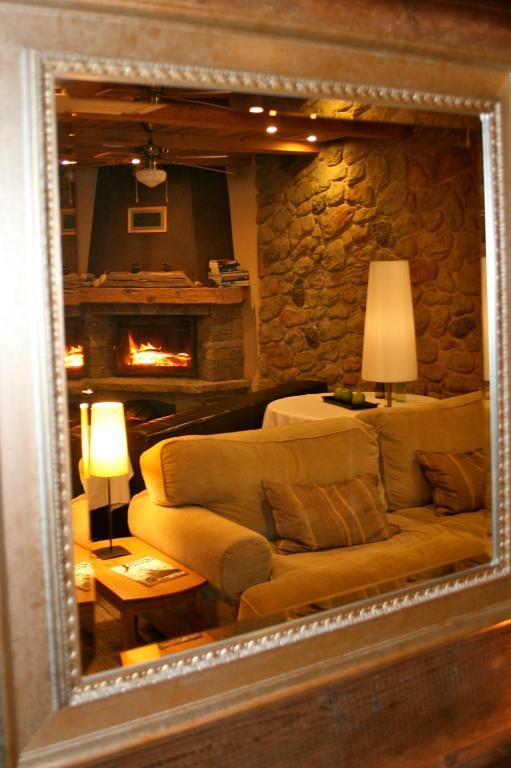 Hotel La Placa Гарригелья Экстерьер фото