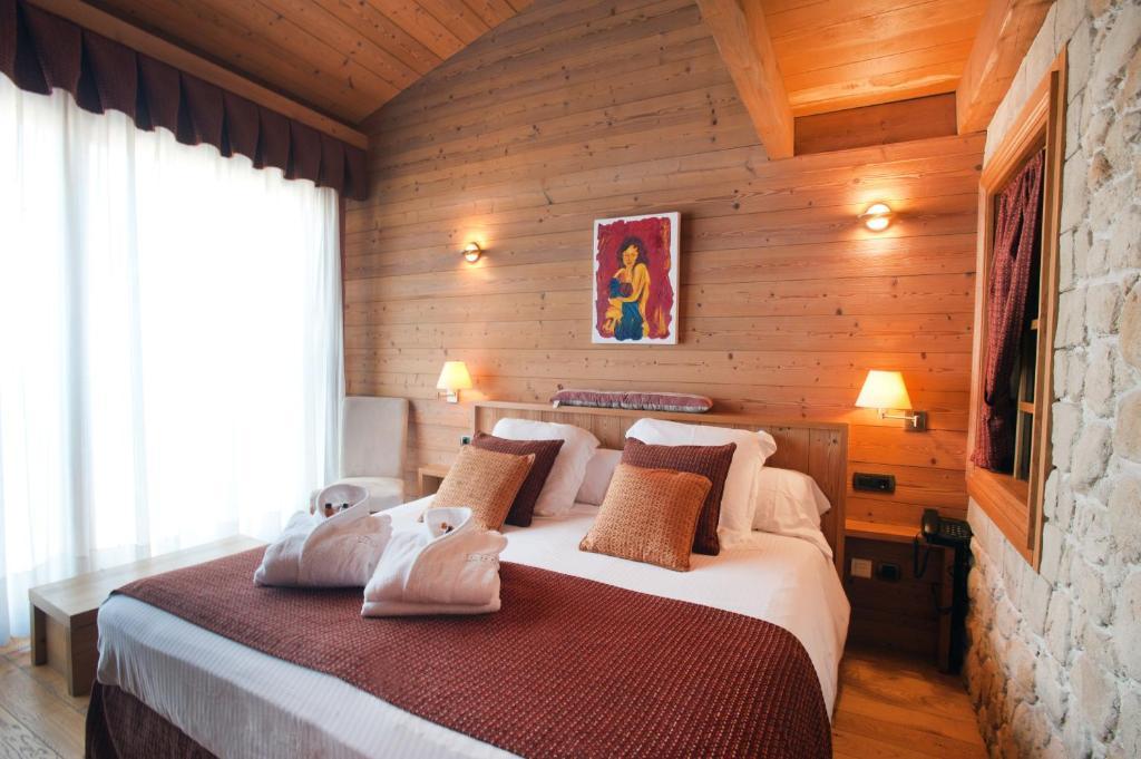 Hotel La Placa Гарригелья Экстерьер фото