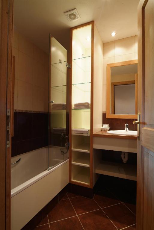 Hotel La Placa Гарригелья Номер фото